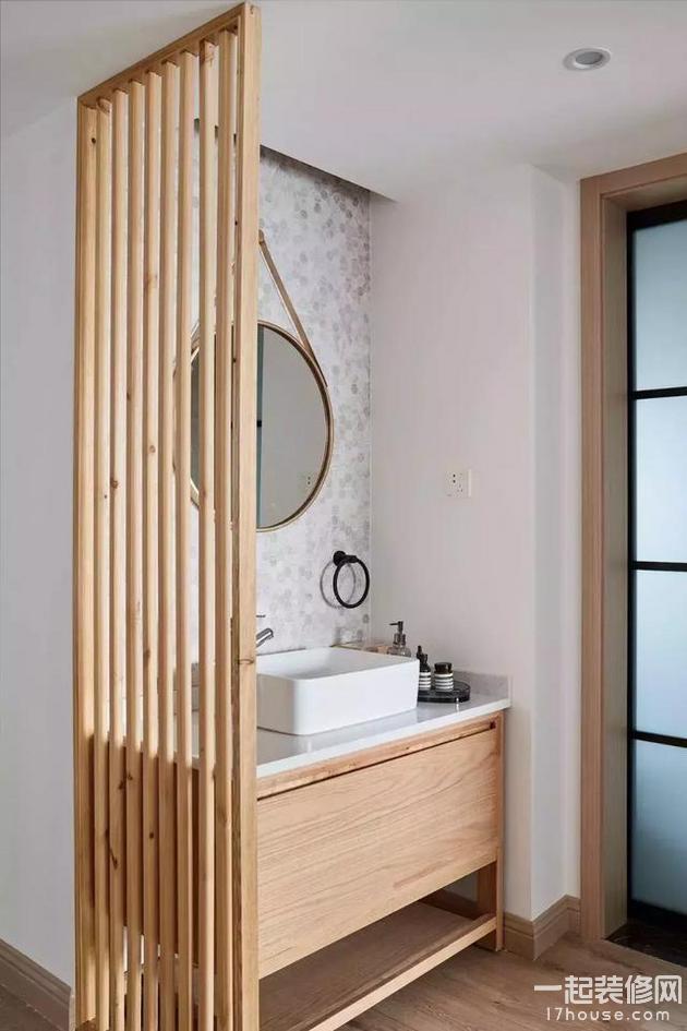 小户型把洗手台移到卫生间门外,省空间又实用 小户型把洗手台移到卫生间门外,省空间又实用