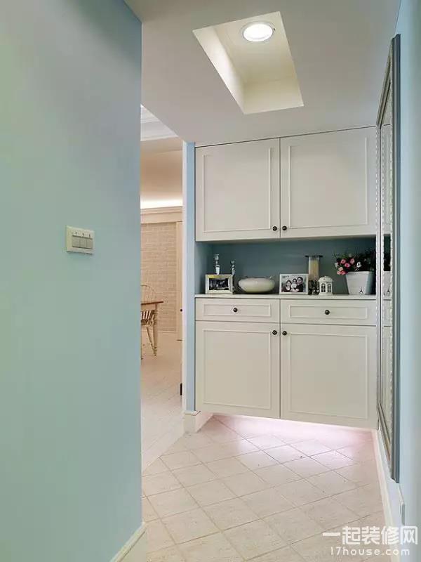 鞋柜下面究竟需不需要留空?不要等装修完后悔 鞋柜下面究竟需不需要留空?不要等装修完后悔