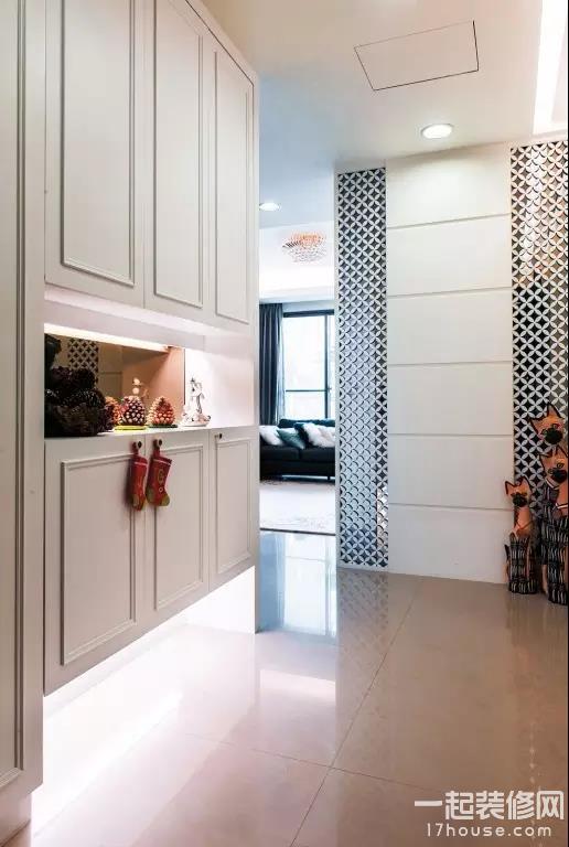 鞋柜下面究竟需不需要留空?不要等装修完后悔 鞋柜下面究竟需不需要留空?不要等装修完后悔